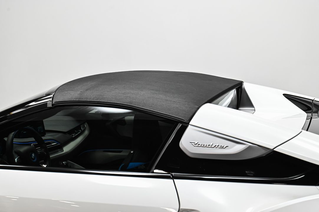 2019 BMW i8