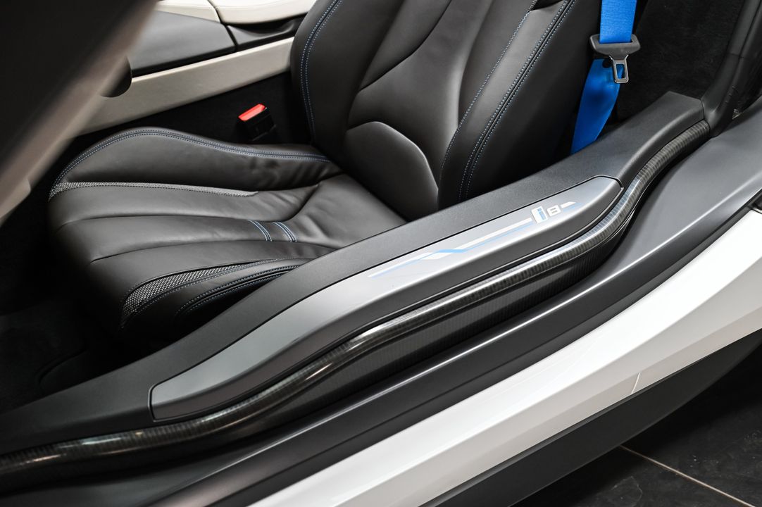 2019 BMW i8