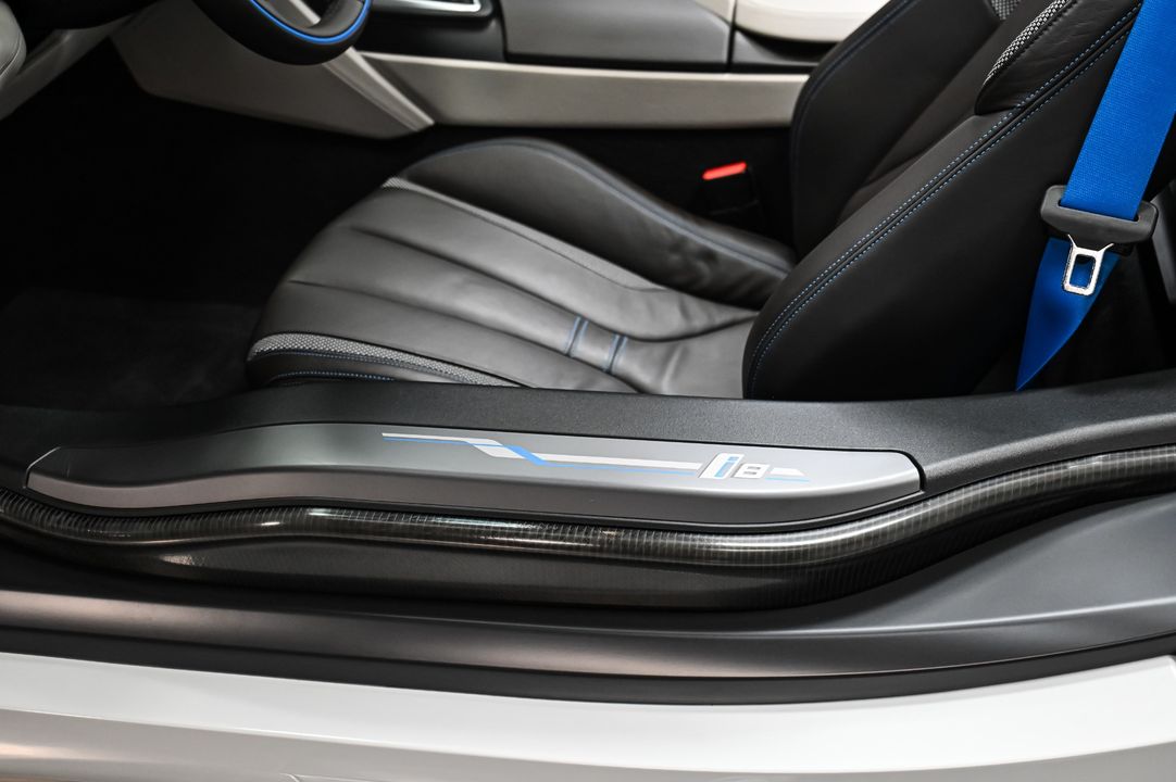 2019 BMW i8