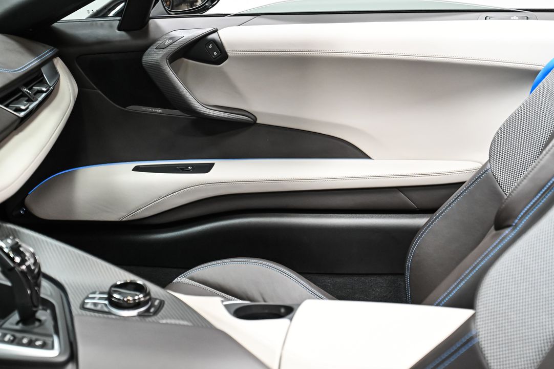 2019 BMW i8