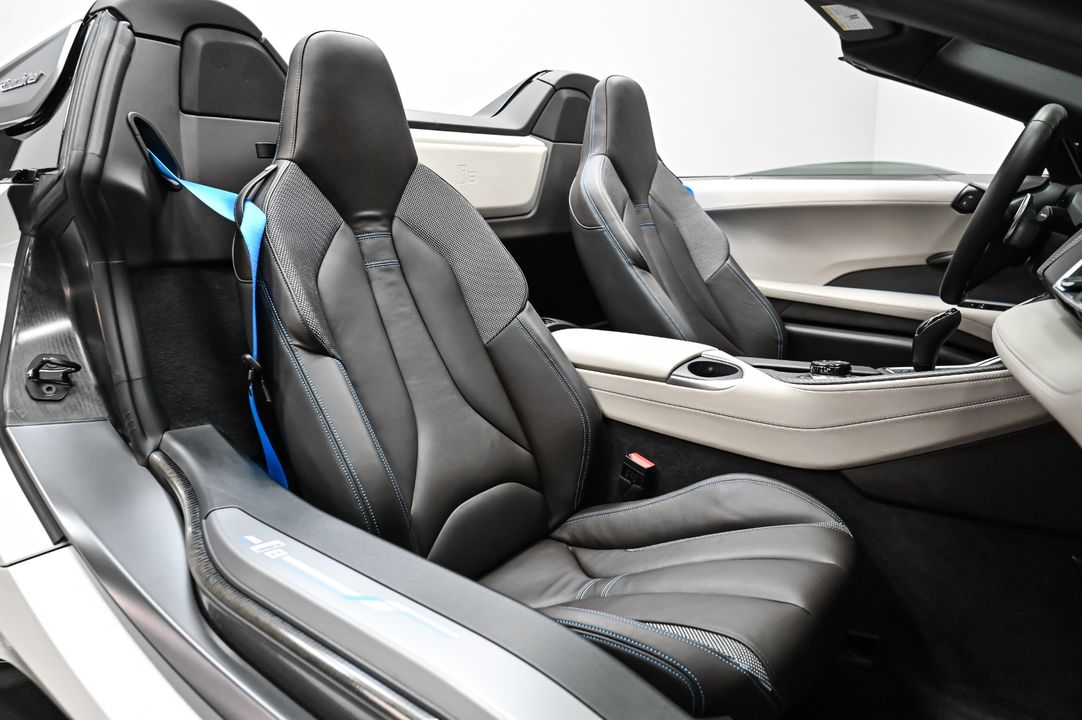 2019 BMW i8