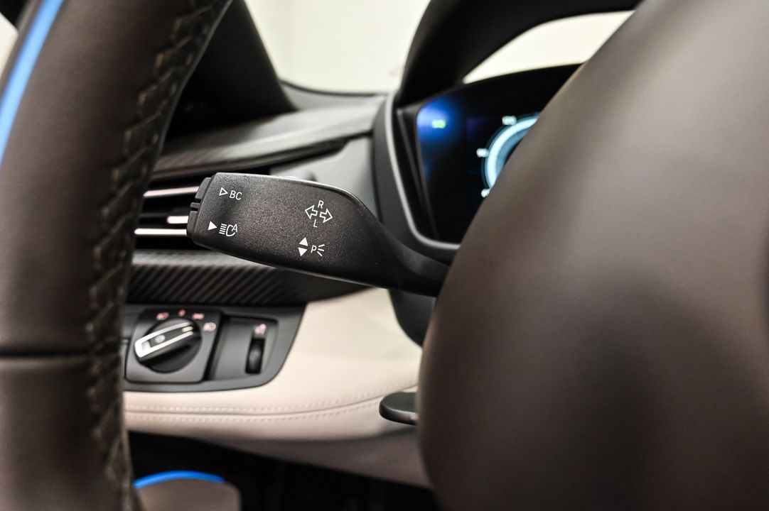 2019 BMW i8