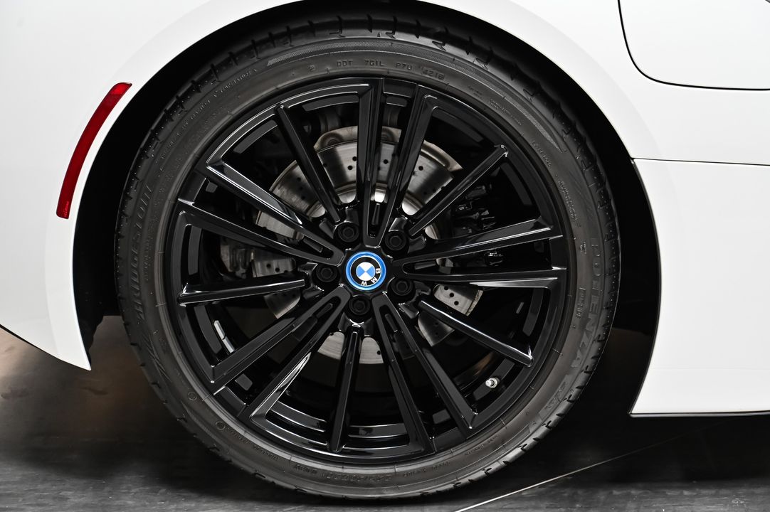 2019 BMW i8