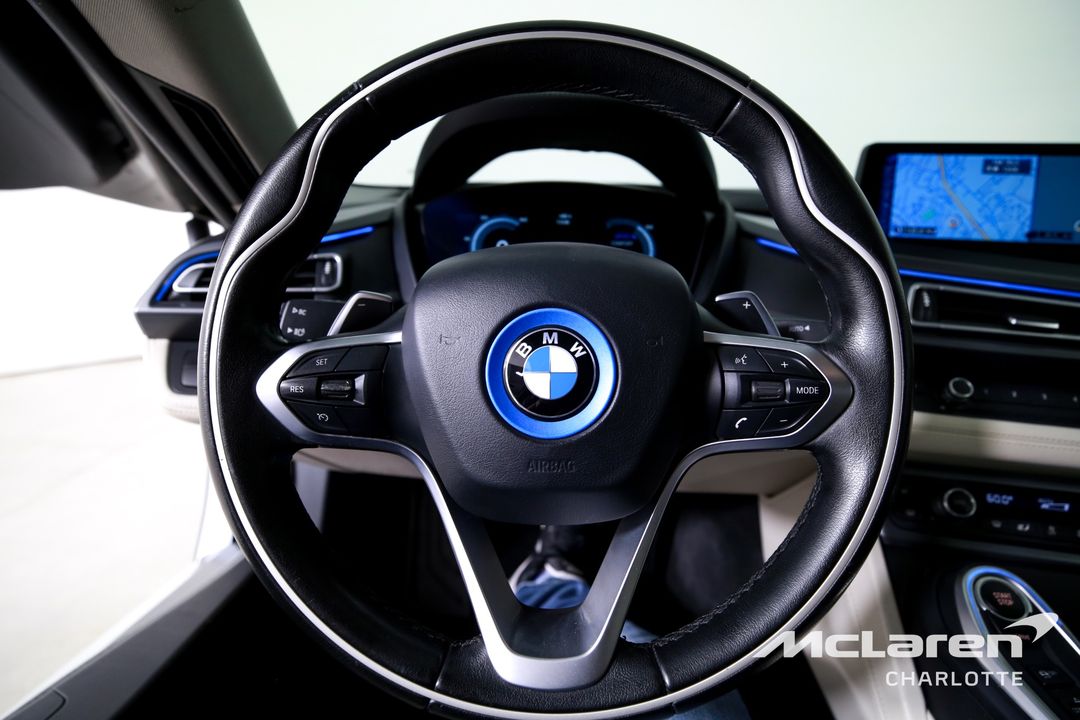 2016 BMW i8