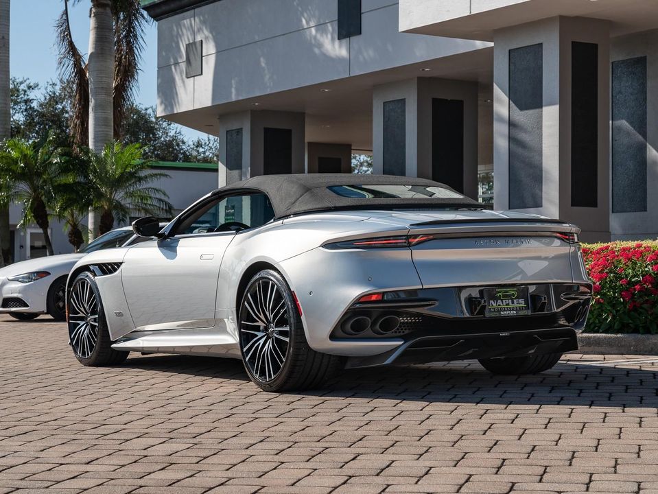 2020 Aston Martin DBS