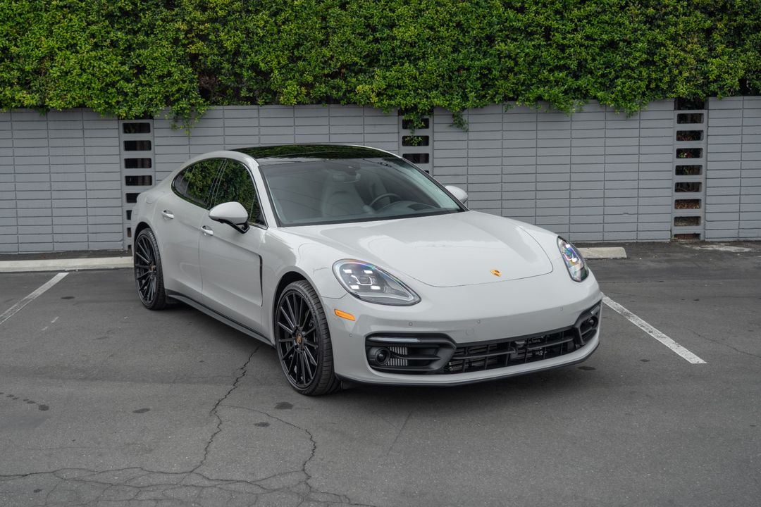 2023 Porsche Panamera