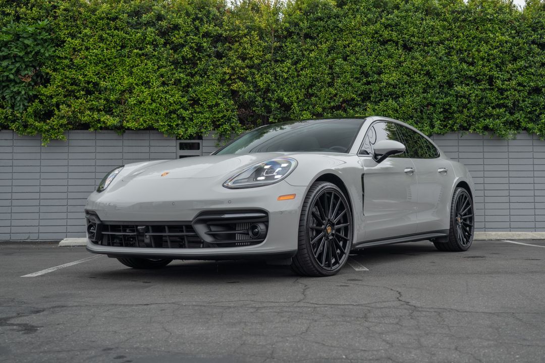 2023 Porsche Panamera