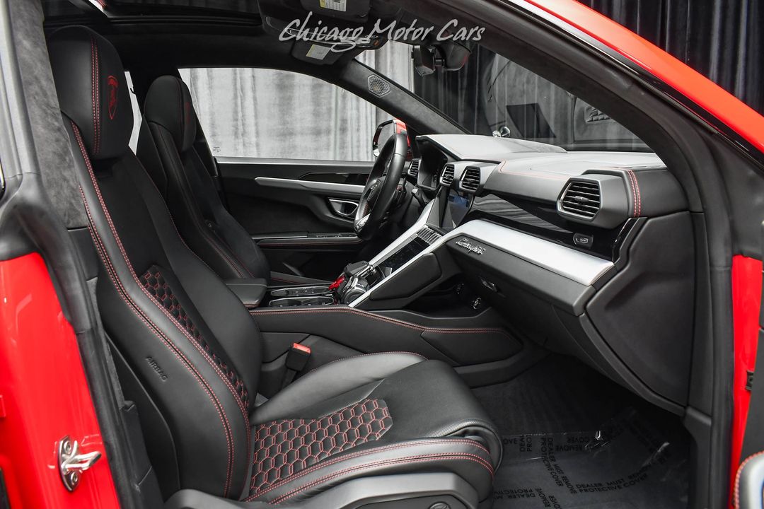 2019 Lamborghini Urus