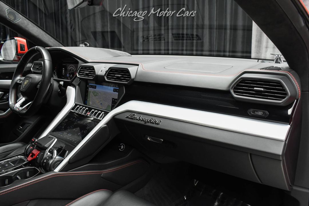 2019 Lamborghini Urus