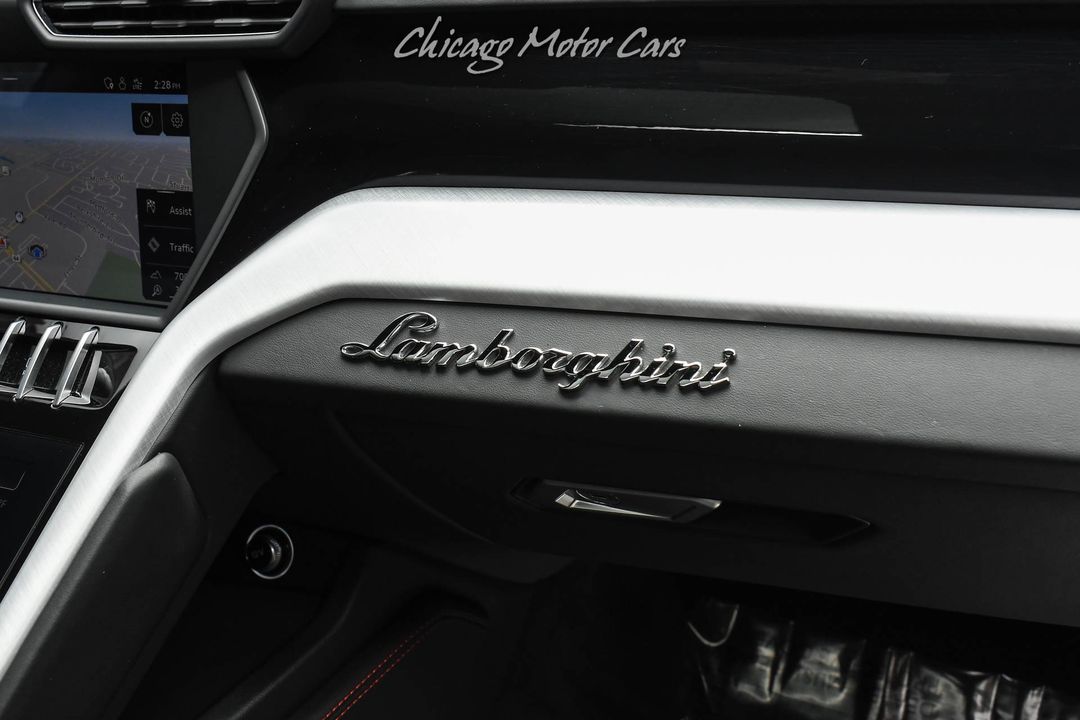 2019 Lamborghini Urus