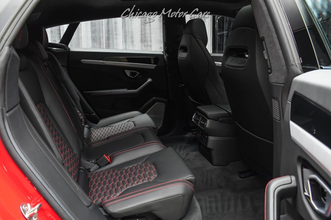2019 Lamborghini Urus