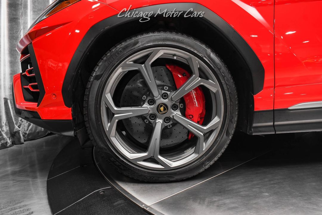 2019 Lamborghini Urus