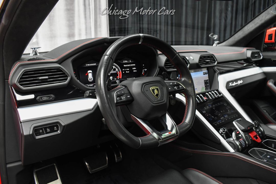 2019 Lamborghini Urus