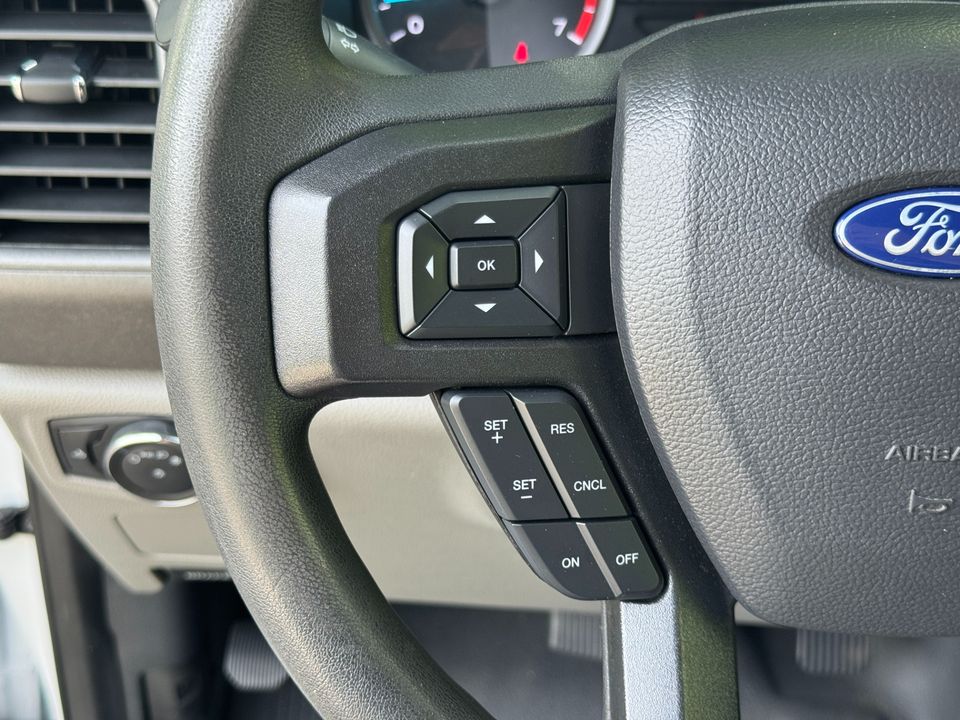 2022 Ford Super Duty F-350 SRW XL