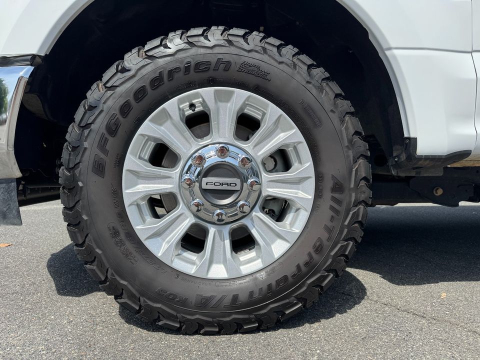 2022 Ford Super Duty F-350 SRW XL