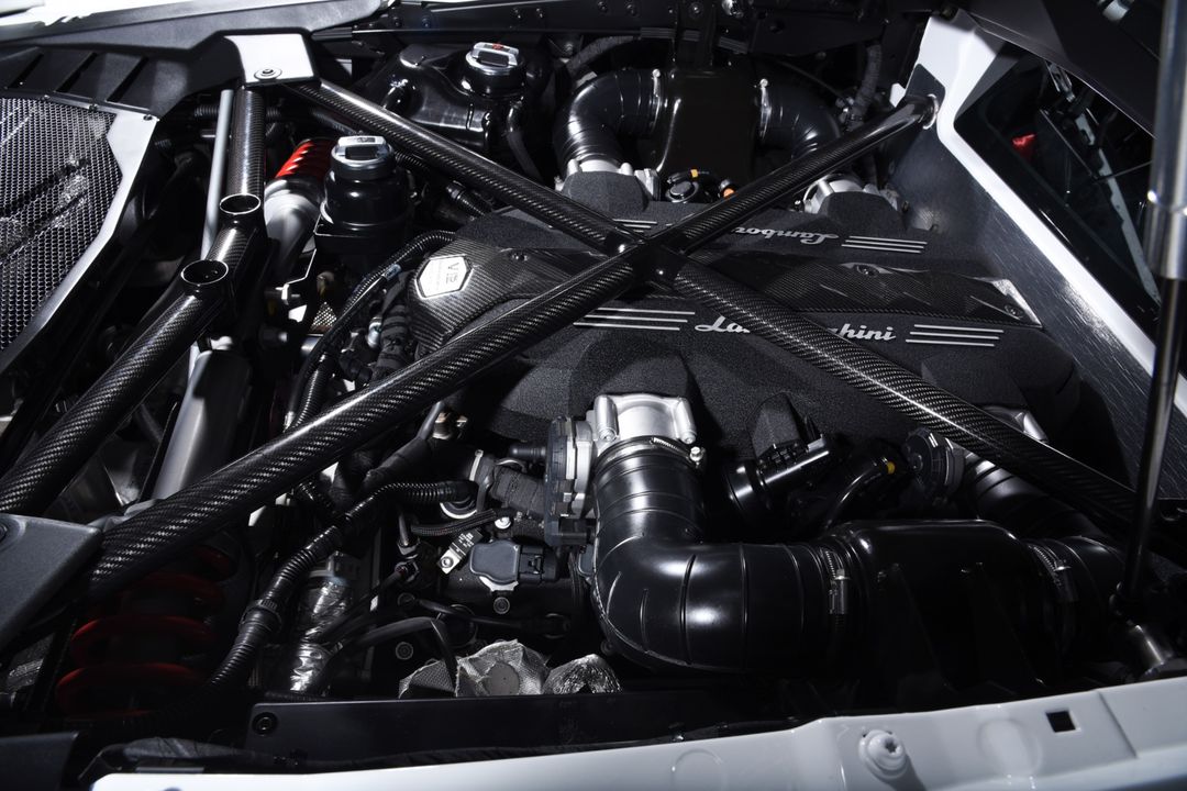 2016 Lamborghini Aventador