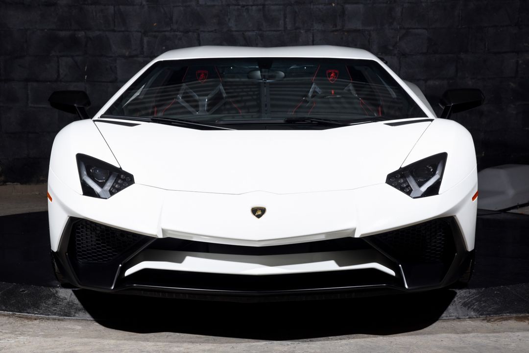 2016 Lamborghini Aventador