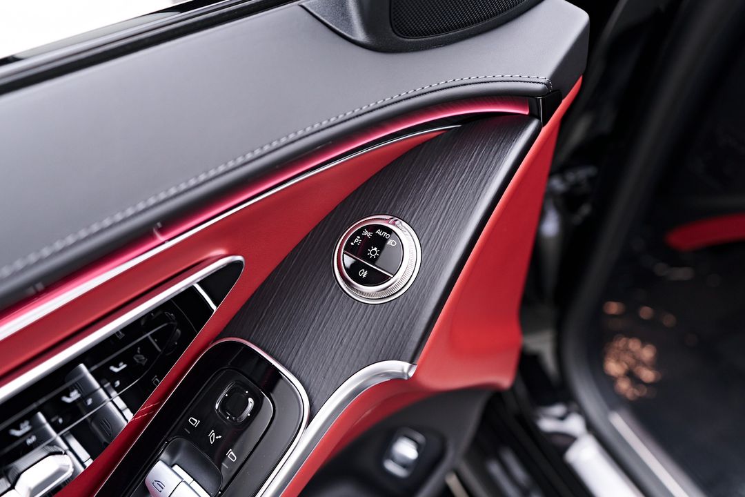 2025 Mercedes-Benz S-Class