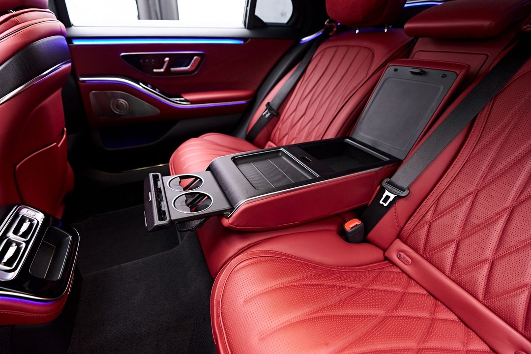 2025 Mercedes-Benz S-Class