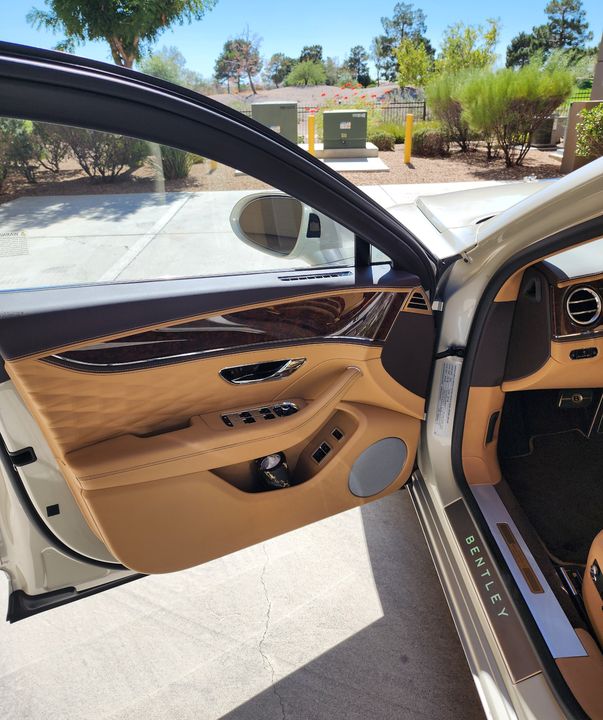 2022 Bentley Flying Spur