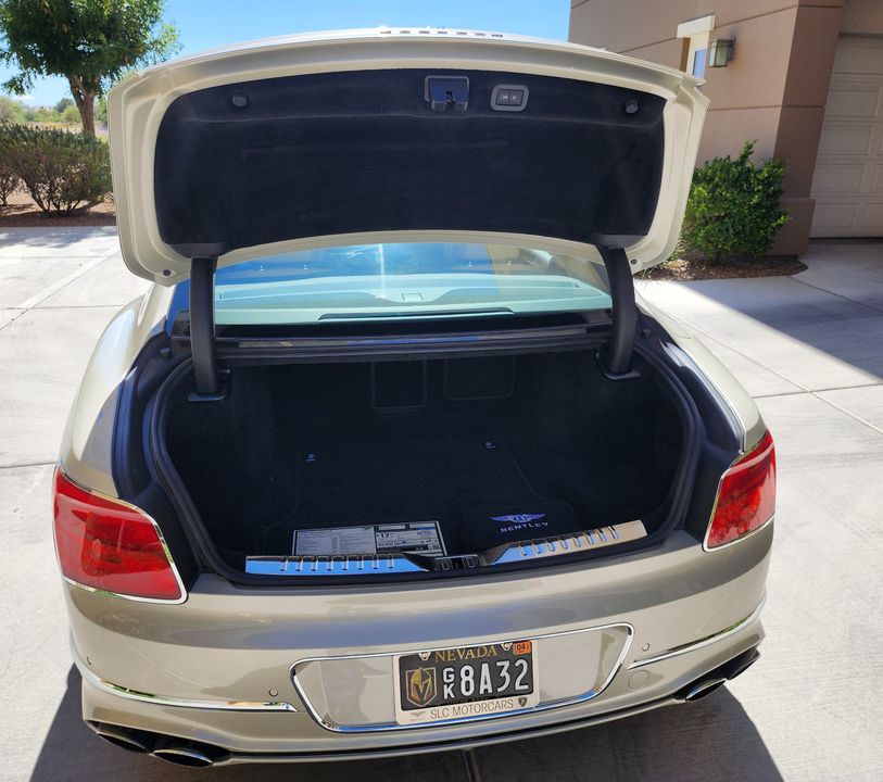 2022 Bentley Flying Spur