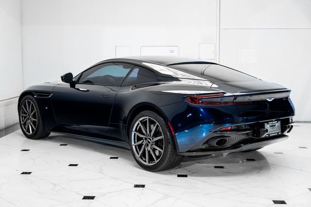 2017 Aston Martin DB11