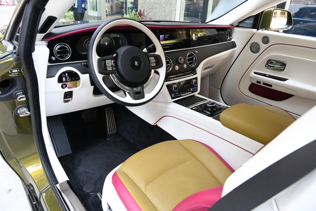 2024 Rolls-Royce Spectre