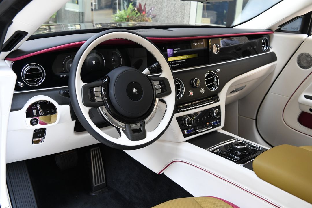 2024 Rolls-Royce Spectre