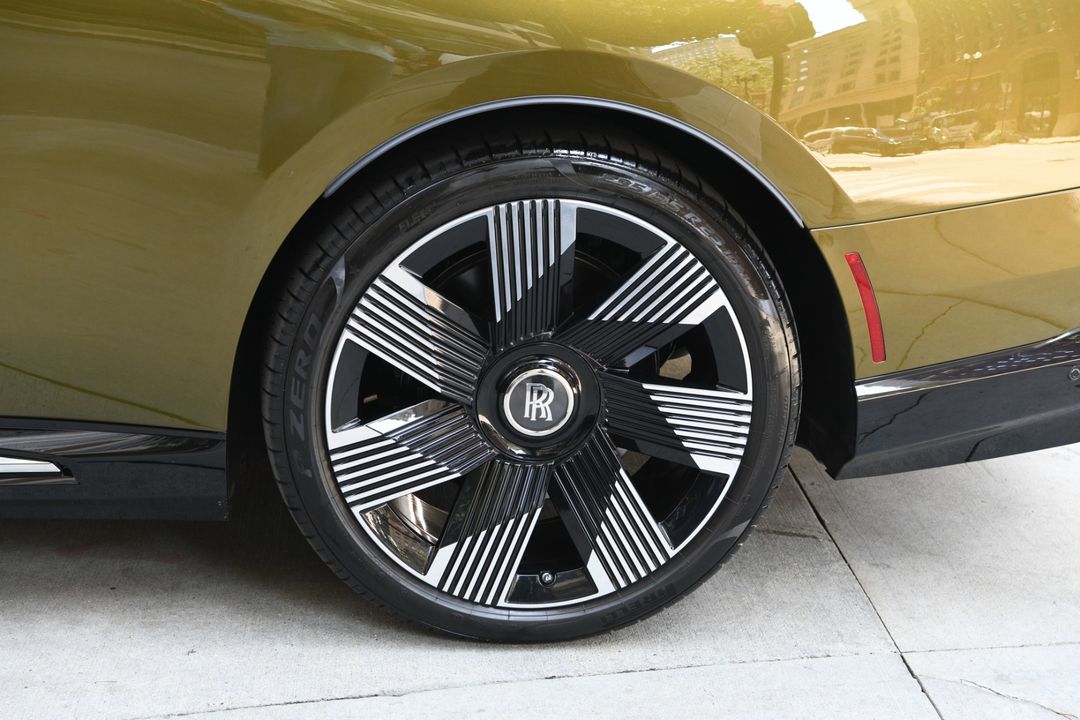 2024 Rolls-Royce Spectre