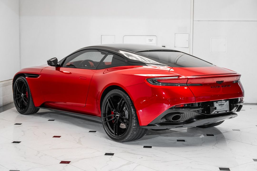 2023 Aston Martin DB11