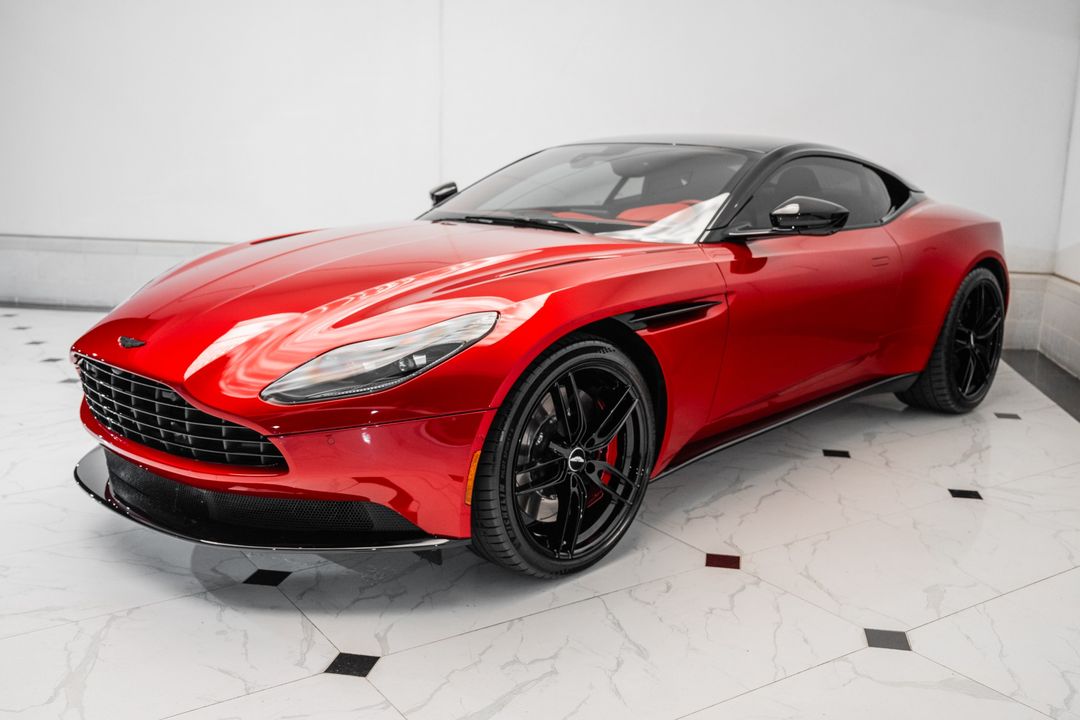 2023 Aston Martin DB11