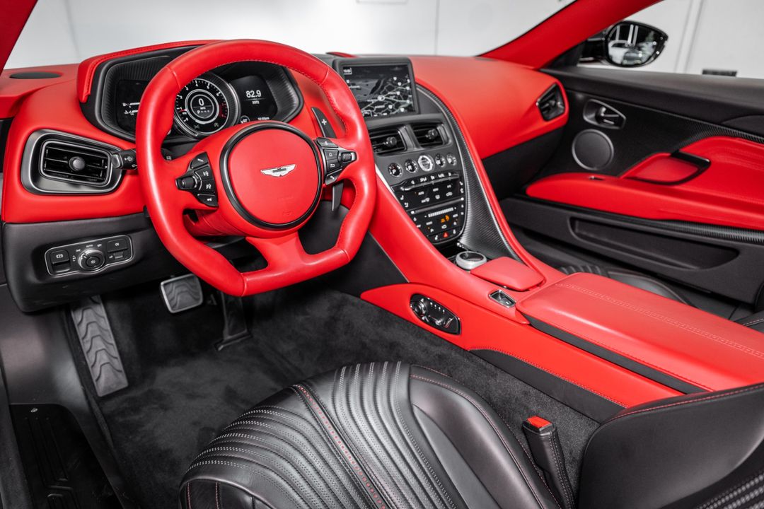 2023 Aston Martin DB11