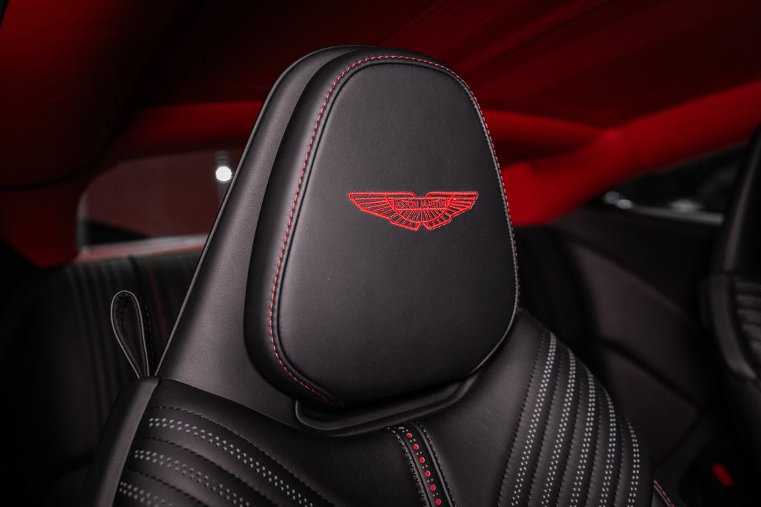 2023 Aston Martin DB11