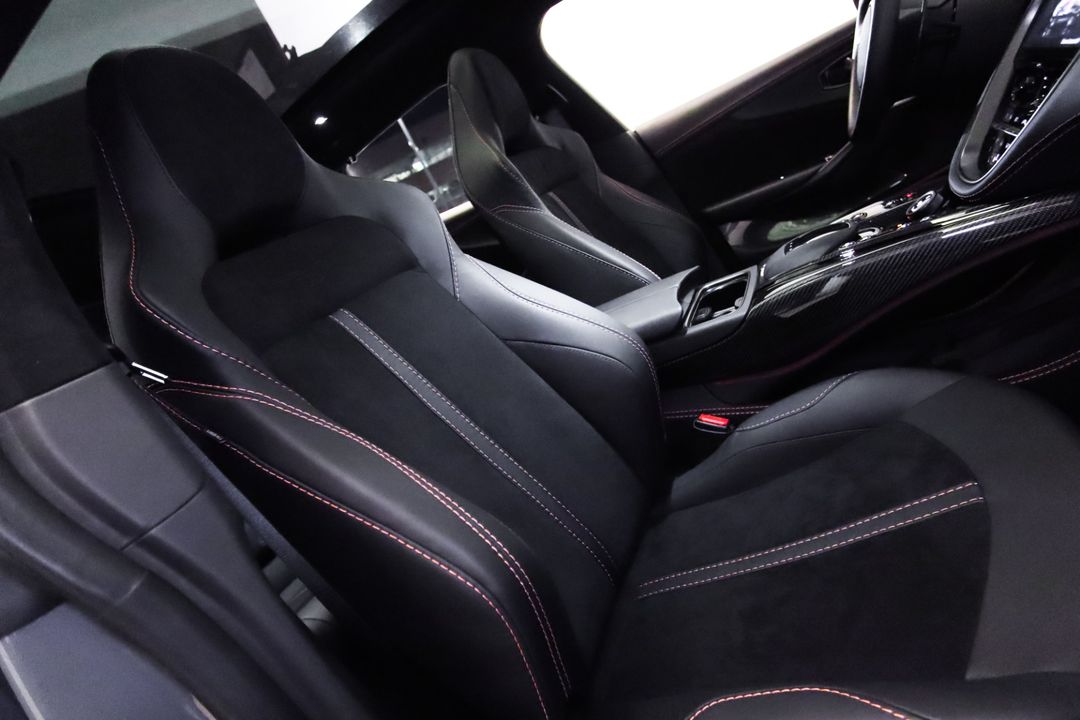 2023 Aston Martin DBX