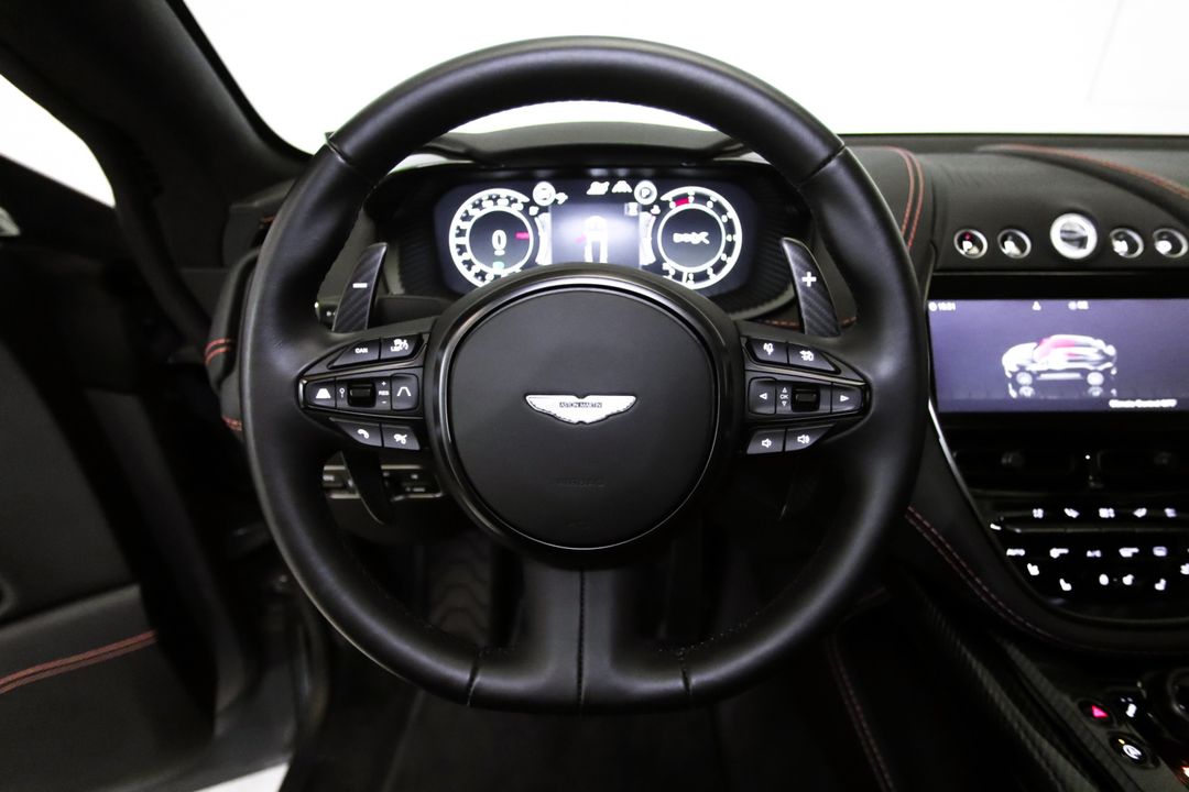 2023 Aston Martin DBX