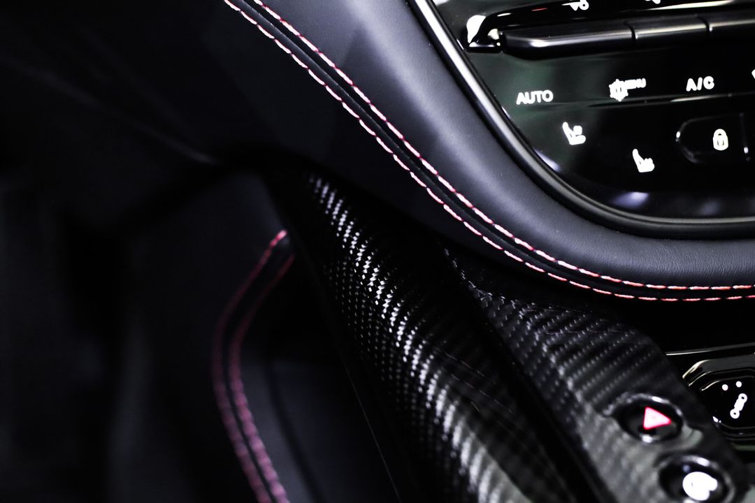 2023 Aston Martin DBX