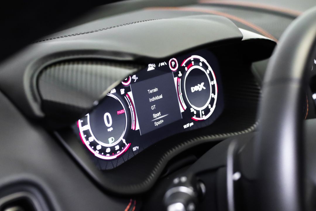 2023 Aston Martin DBX