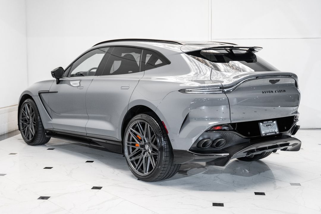 2023 Aston Martin DBX