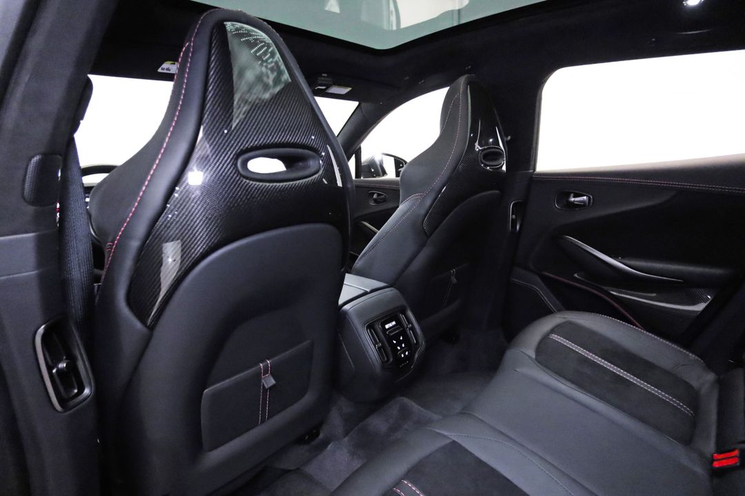2023 Aston Martin DBX