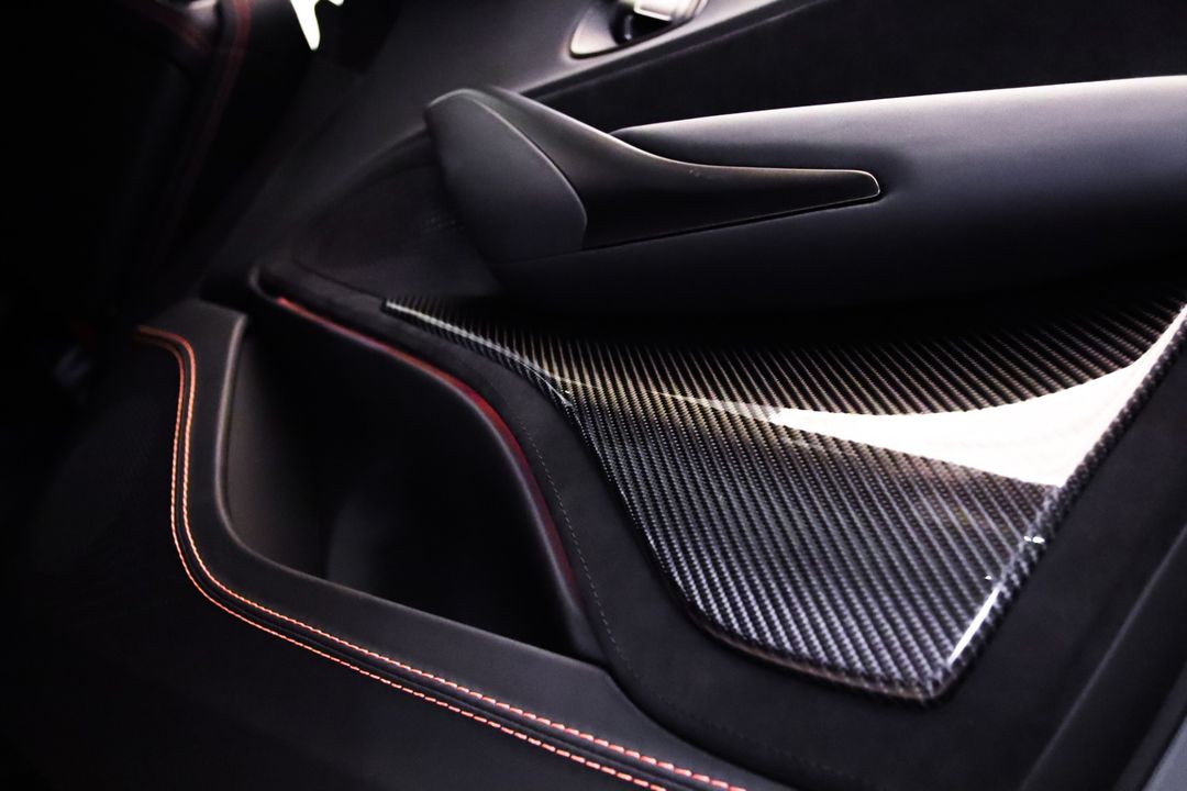 2023 Aston Martin DBX