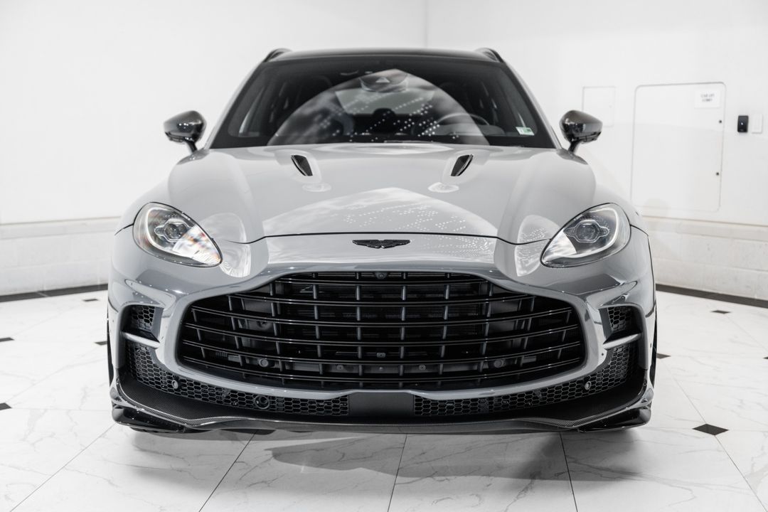 2023 Aston Martin DBX