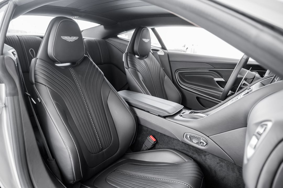 2023 Aston Martin DB11
