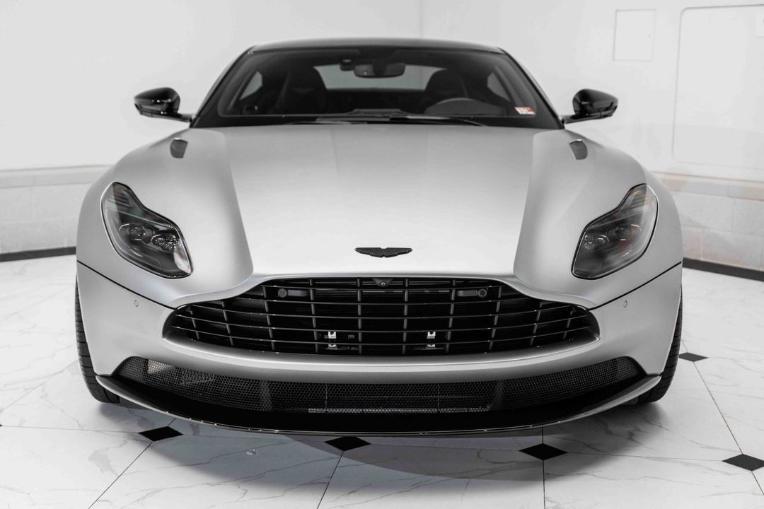 2023 Aston Martin DB11