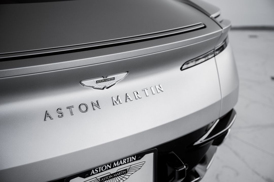 2023 Aston Martin DB11