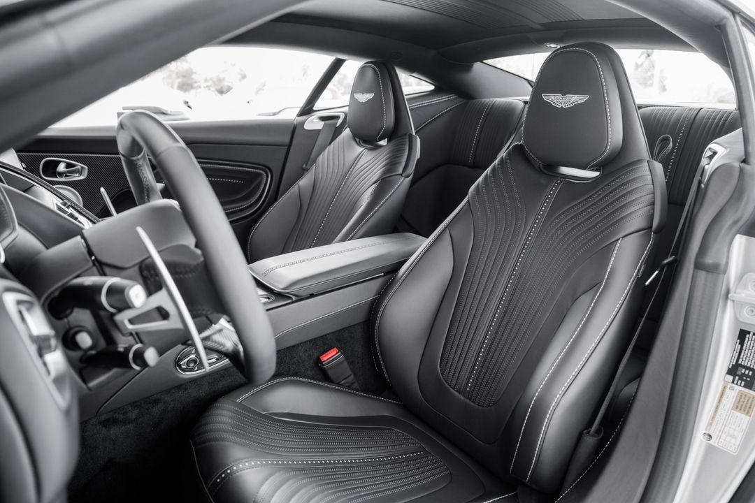 2023 Aston Martin DB11