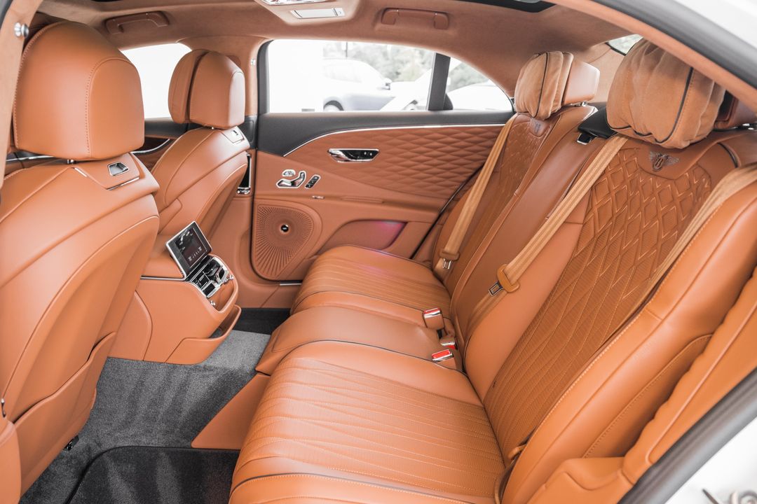 2023 Bentley FLYING SPUR