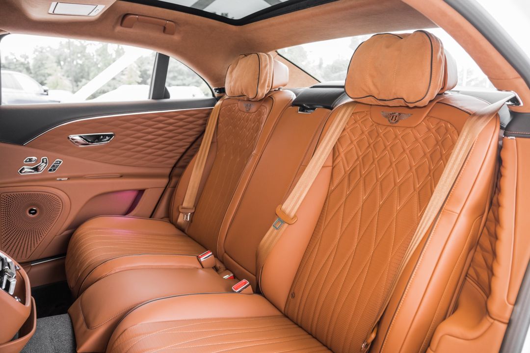 2023 Bentley FLYING SPUR