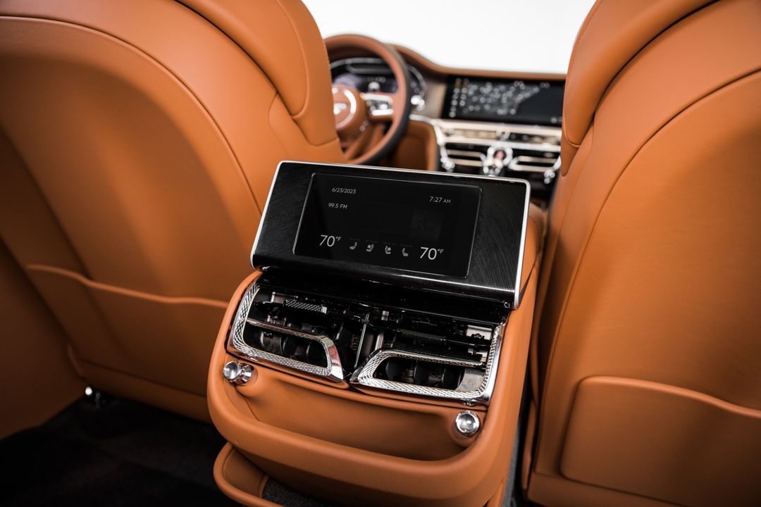 2023 Bentley FLYING SPUR