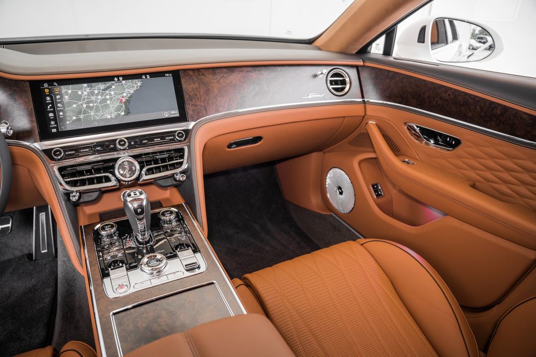 2023 Bentley FLYING SPUR