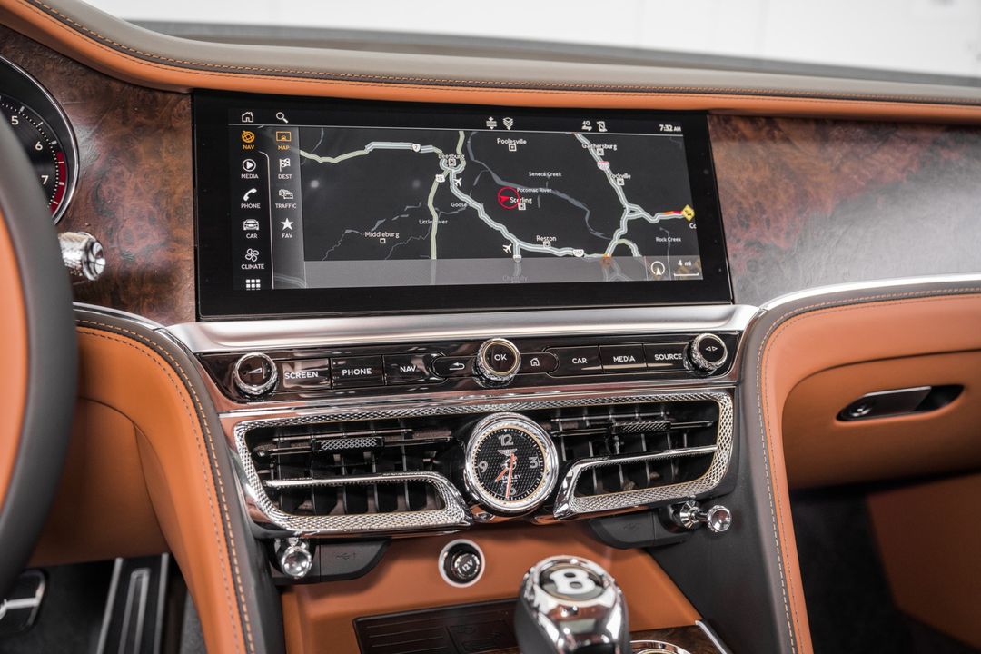 2023 Bentley FLYING SPUR